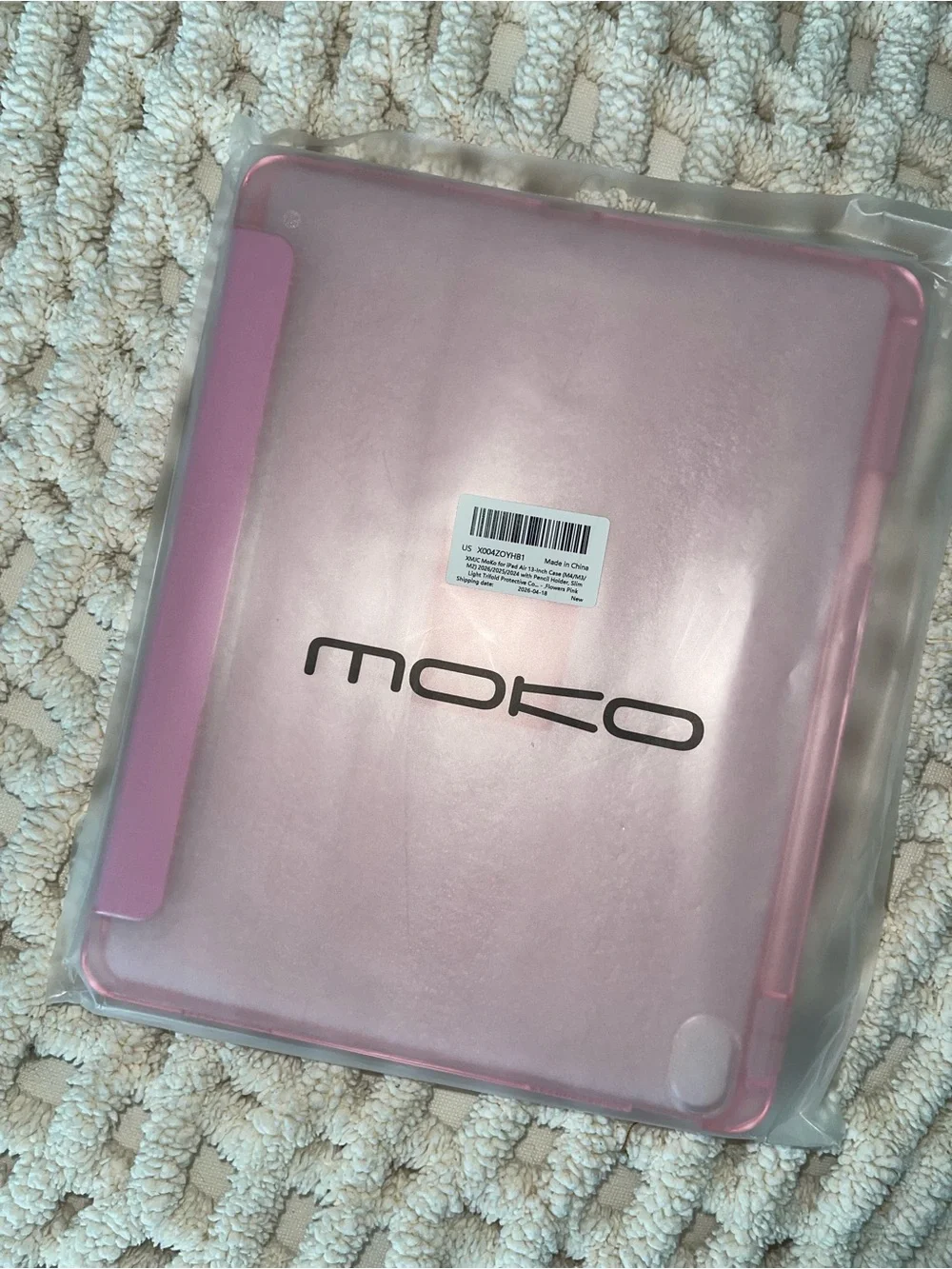 🎀 NWT 13 inch pink acrylic IPAD case never been used still in packaging 🎀